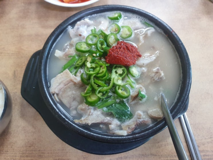  [ 경희대 국제캠 서천동 ] 방울엄마국밥 - 돼지국밥