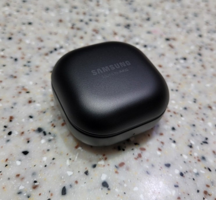  삼성 스마트폰을 쓴다면 무조건 이거. 갤럭시 버즈 프로 블랙 사용기 (Galaxy Buds Pro SM-R190) SSC코덱