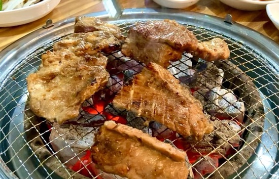  육장갈비 두정동 고기에 냉면은 필수 천안 돼지갈비