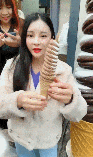  한 입만 먹고 줄게