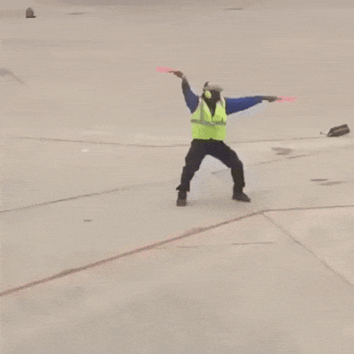  업무가 즐거운 공항 직원