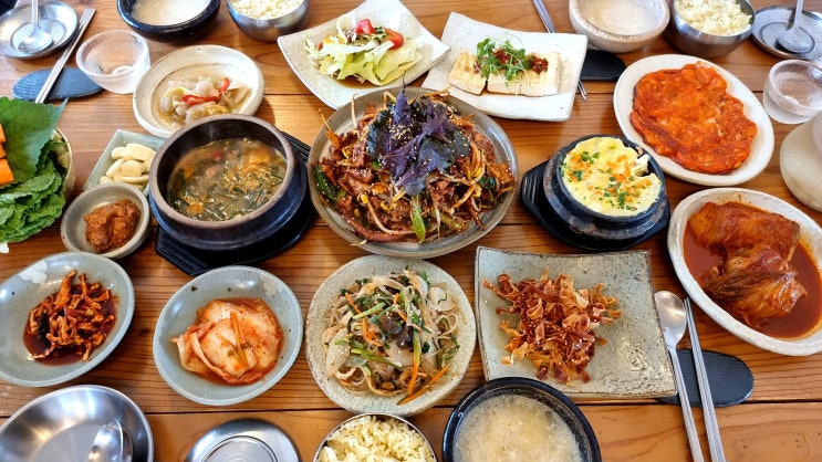  가장 든든한 한 끼 서귀포 한정식 소반