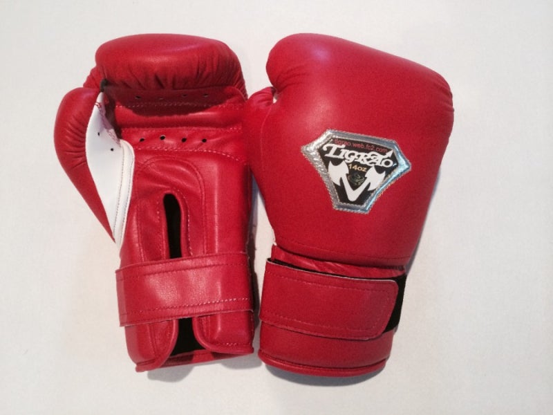 title boxing トレーニンググローブ 赤白 14oz（初心者向け