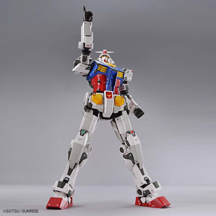  [SnapNews] 반다이, 건담팩토리 요코하마, 1/48 RX-78F00 건담 발매 예정