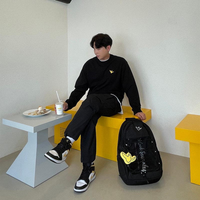 간절기 데일리룩 마크곤잘레스(MARK GONZALES) 수납력이 좋은 백팩 추천해요