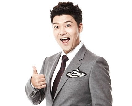  전현무 출연료 재산 수입 연봉 알아봐요