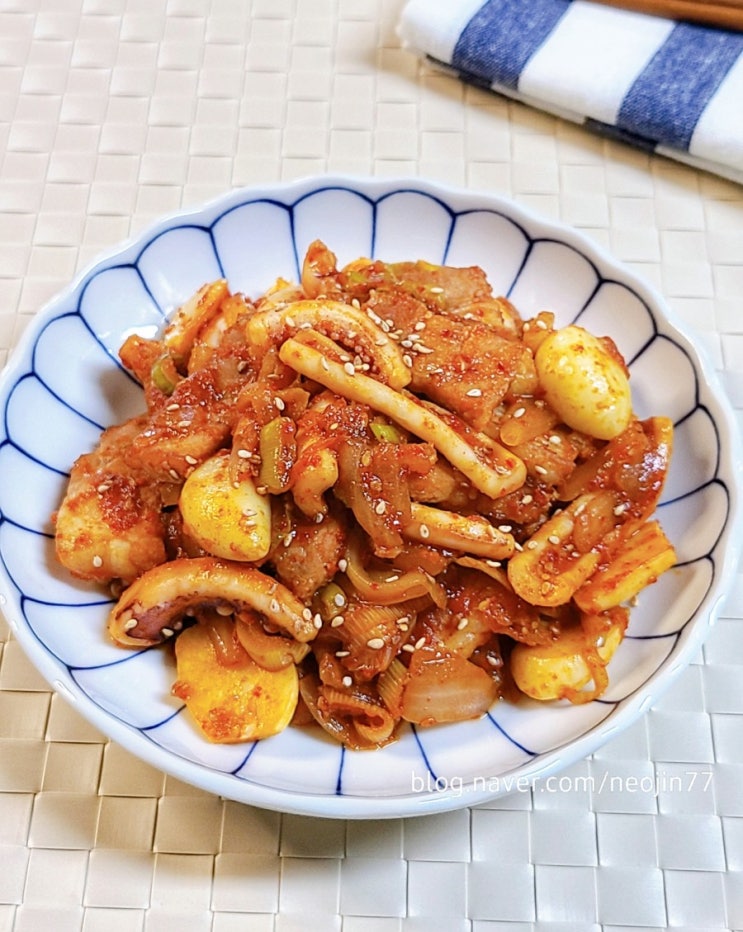 백종원 오삼불고기 오징어삼겹살볶음 양념만드는법 저녁메뉴추천 백종원 오삼불고기 오징어삼겹살볶음 양념만드는법 저녁메뉴추천