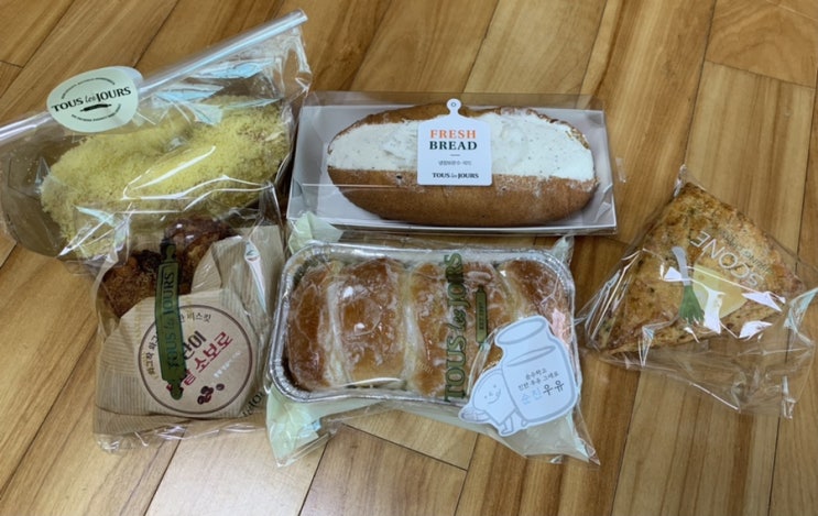 뚜레쥬르 빵 추천) 마담 얼그레이 크림번, 연유퐁당 밀크 브레드 그러나 내입에 대파 스콘은 아쉬운 맛 뚜레쥬르 빵 추천) 마담 얼그레이 크림번, 연유퐁당 밀크 브레드 그러나 내입에 대파 스콘은 아쉬운 맛