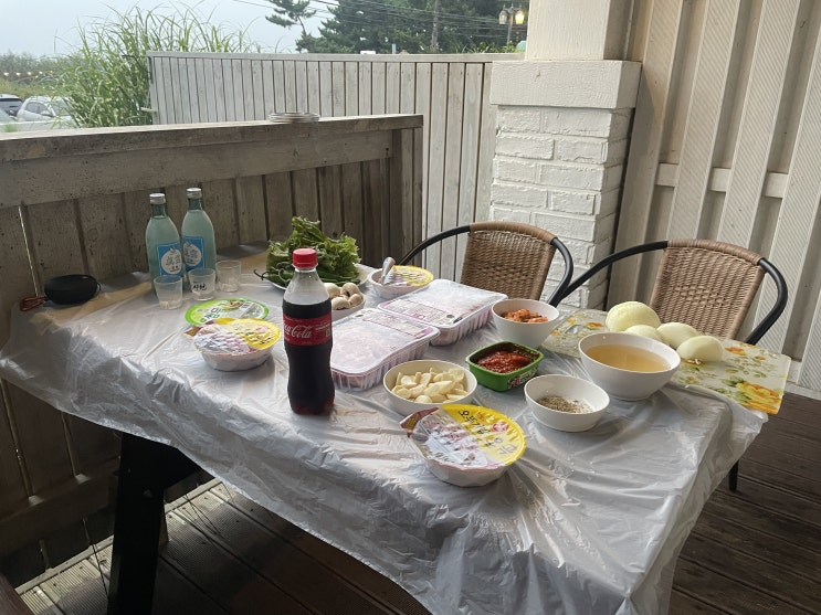  태안 가장자리 펜션 4가지 장점(시설/수영장/바비큐/해변)