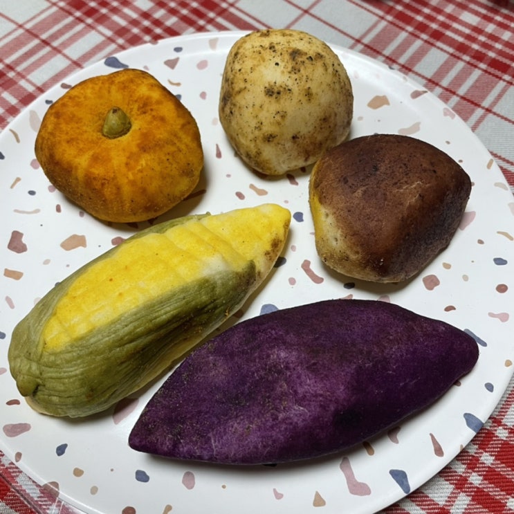  구황작물 빵 사러 구월동 카페 미마인(memine)