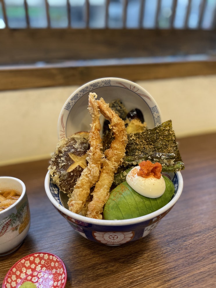 창원 가로수길 텐동 맛집, 일본 여행 온듯한 모리텐 창원 가로수길 텐동 맛집, 일본 여행 온듯한 모리텐