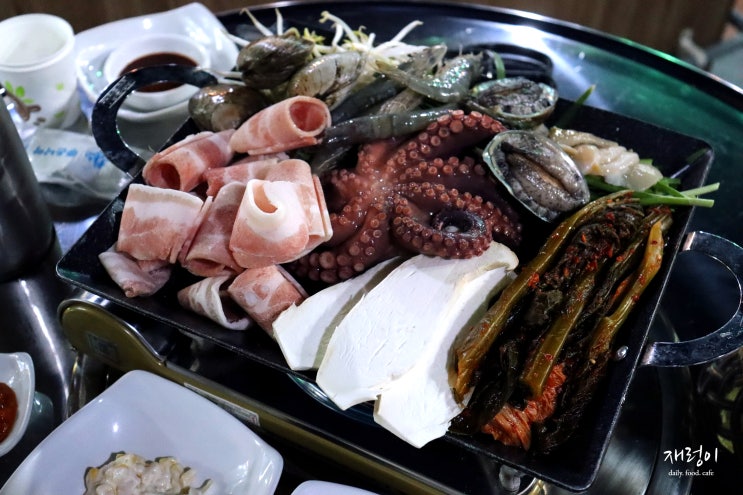  여수 맛집 추천, 학동수산시장 해물삼합구이