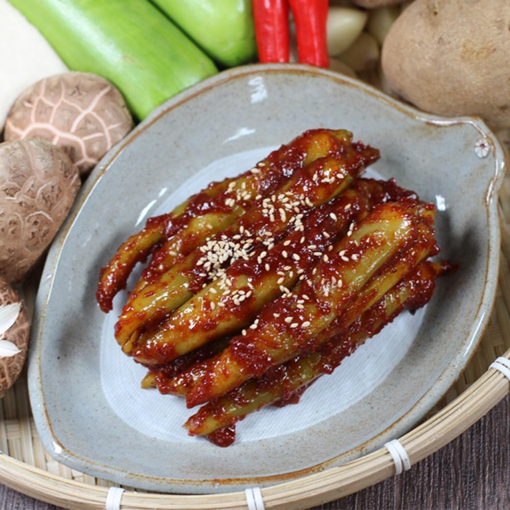 잘팔리는 정옥 아삭하게 맛있는 국산 삭힌고추무침 150g, 단품 추천합니다 잘팔리는 정옥 아삭하게 맛있는 국산 삭힌고추무침 150g, 단품 추천합니다