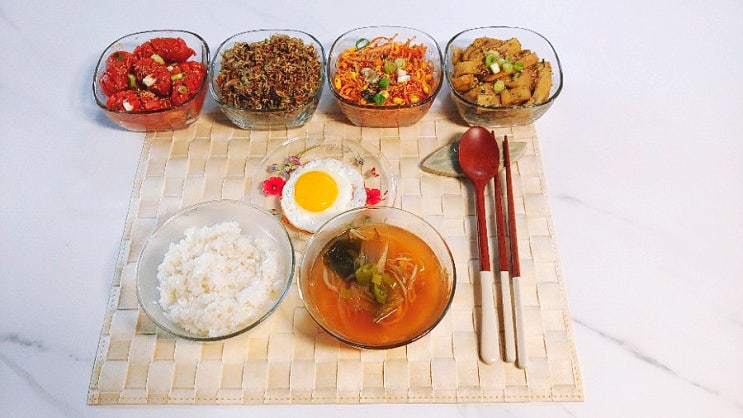  간단한 밑반찬 만들기, 30분이면 5첩반상!