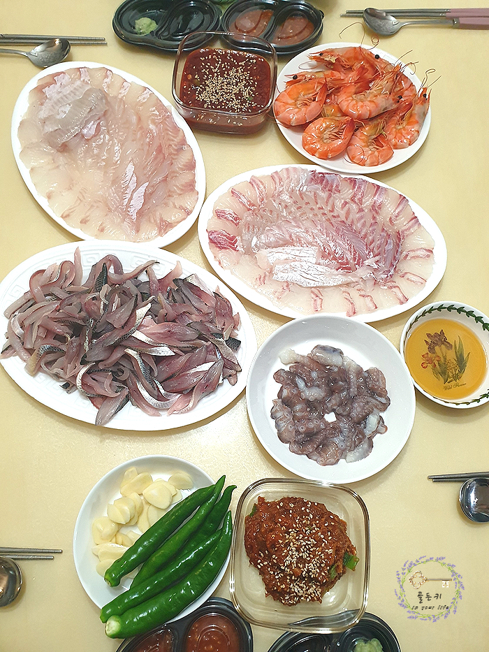  엄청났던 삼삼해물 거제씨푸드마켓