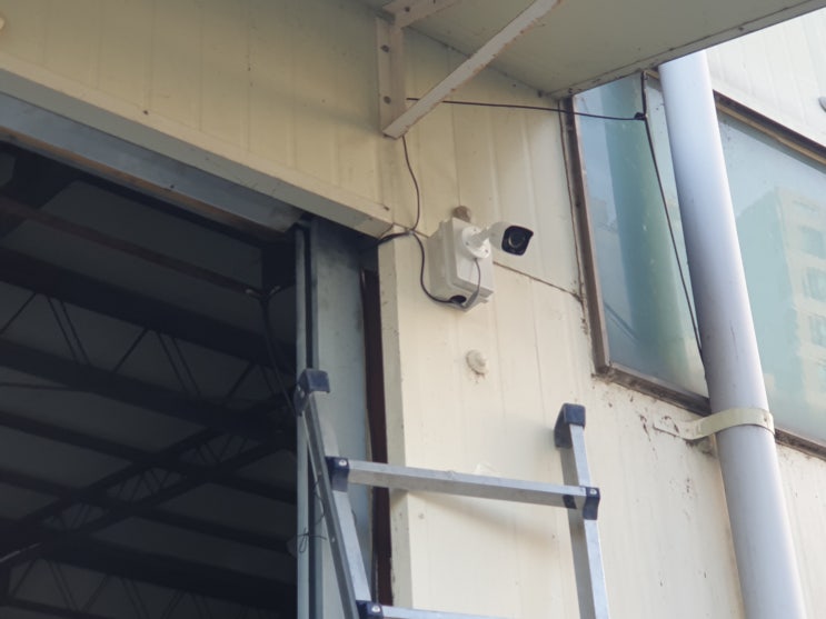  전주 cctv 설치해서 창고 보안을 강화했습니다