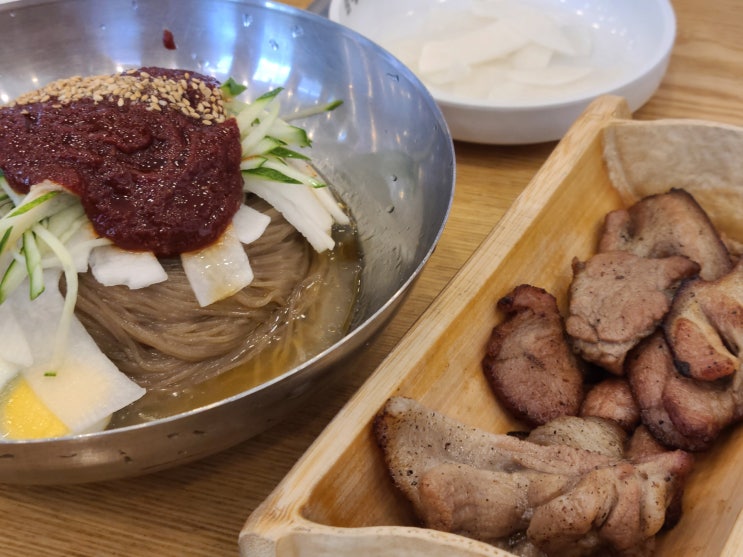  소문난 일산 냉면 맛집_ 직화 쭈꾸미 앤 팔당냉면