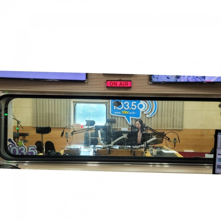  코로나 19 관련 캠페인 녹음기