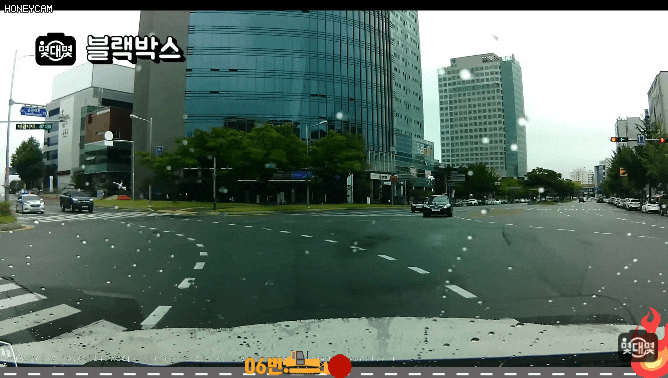  경찰도 속은 자연스러움