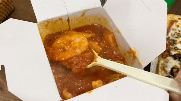  샤로수길 파스타, 행운동 파스타  네모면