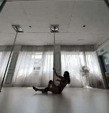  [폴 댄스 효과] 플로어 Floor - 간지 철철 니패드 장착