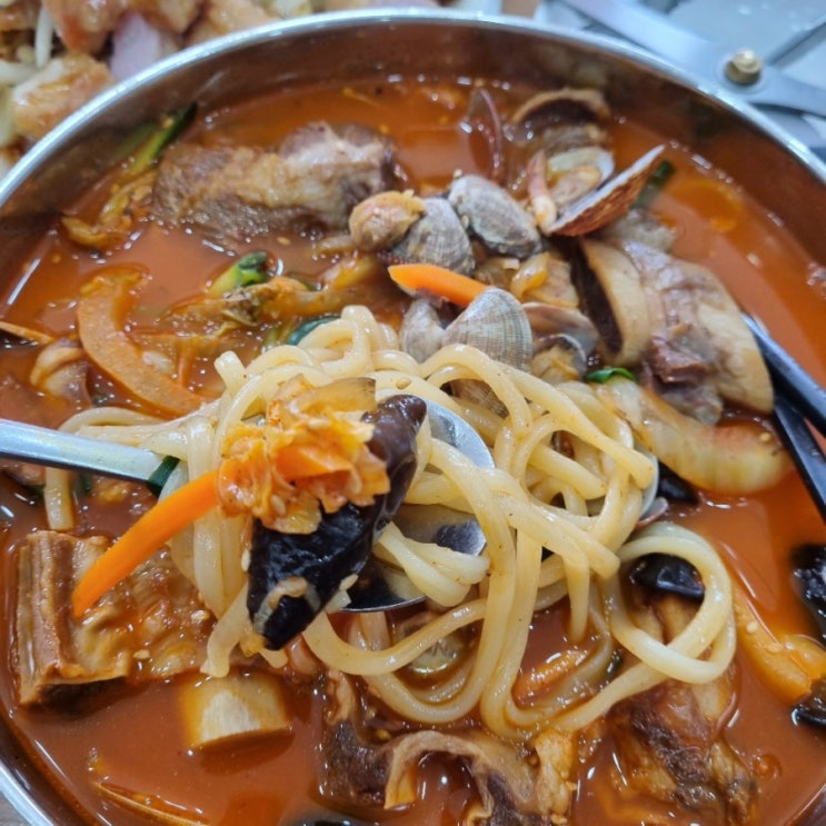  [충남아산 맛집]재벌짬뽕 추천메뉴 갈비짬뽕 입짧은햇님 추천 맛집 장난 아니네요!