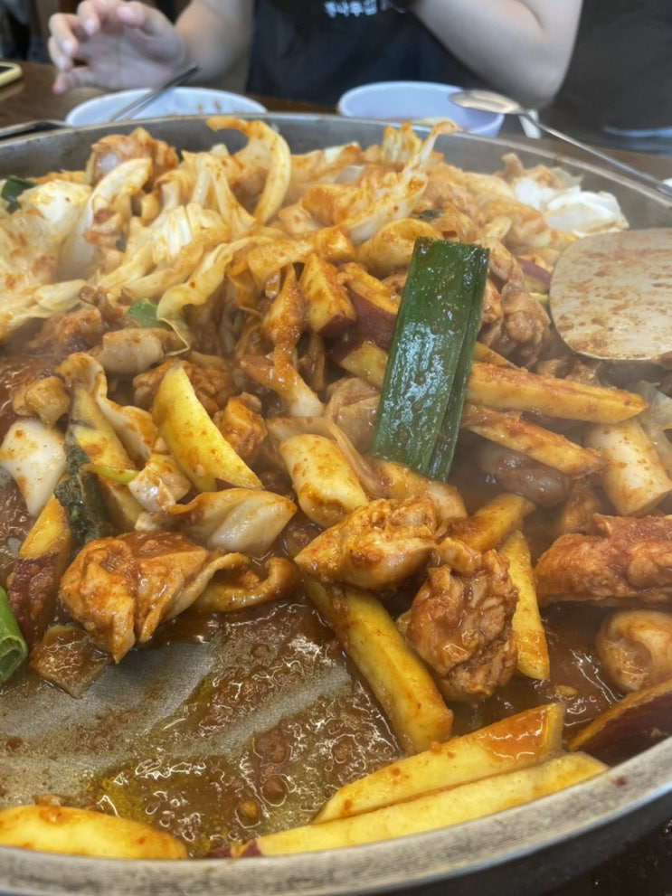  춘천 통나무집 닭갈비 1호점