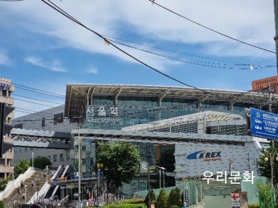 서울 걷기 좋은길! 서울역~만리재로~손기정체육공원(구 양정고)~만리시장~성우이용원~효창공원~열정도 서울 걷기 좋은길! 서울역~만리재로~손기정체육공원(구 양정고)~만리시장~성우이용원~효창공원~열정도