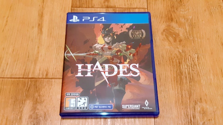 재미있다고 입소문이 자자한 게임, PS4 하데스를 구입했습니다. 재미있다고 입소문이 자자한 게임, PS4 하데스를 구입했습니다.