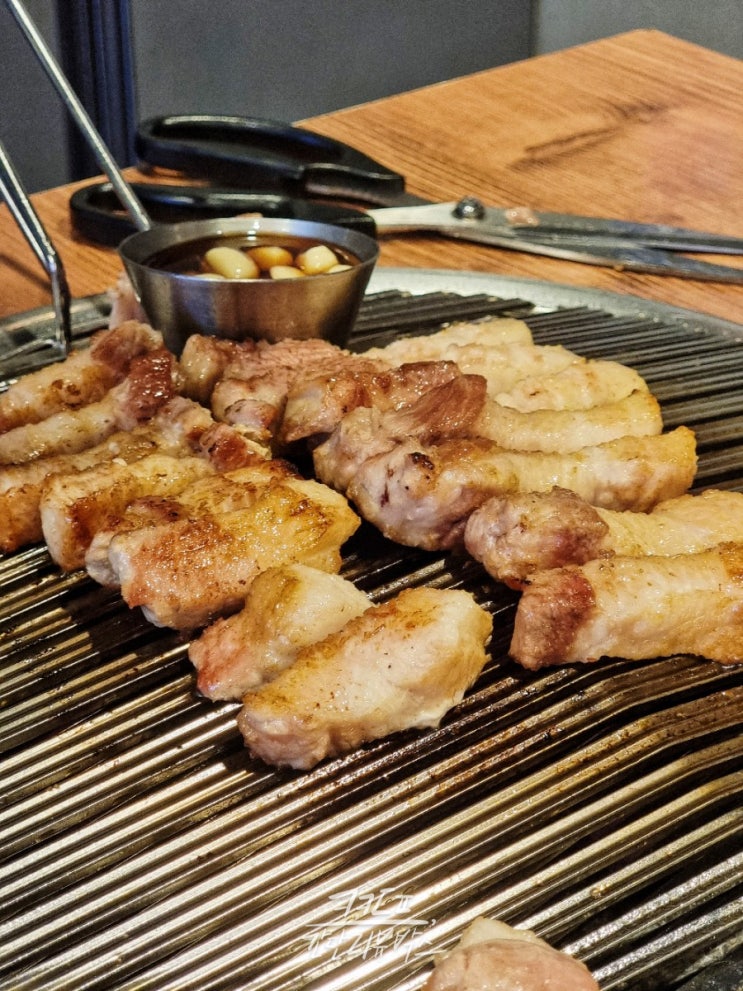  강동구 천호동 삼겹살 맛집 <시집 그릴하우스>