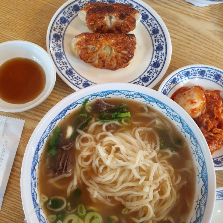  합정 맛집_침사추이누들 우육탕 맛집! 만두필수!!