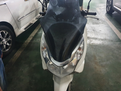  오토바이출장수리 pcx125배터리방전 시동안걸림 배터리교환으로 시동걸기