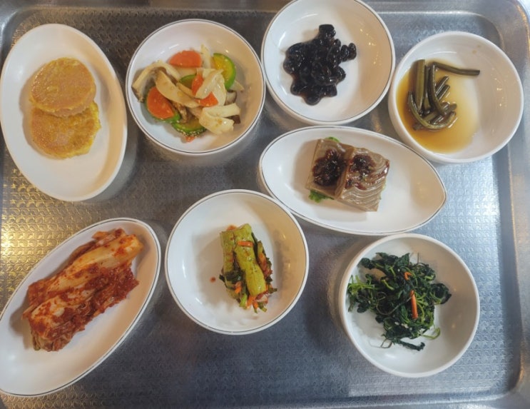  오늘 머 먹지?/전주 삼천동 점심식사/전주점심백반/기본반찬/전주삼천동백반/전주평화동백반/전주효자동백반/마이돈앤돈