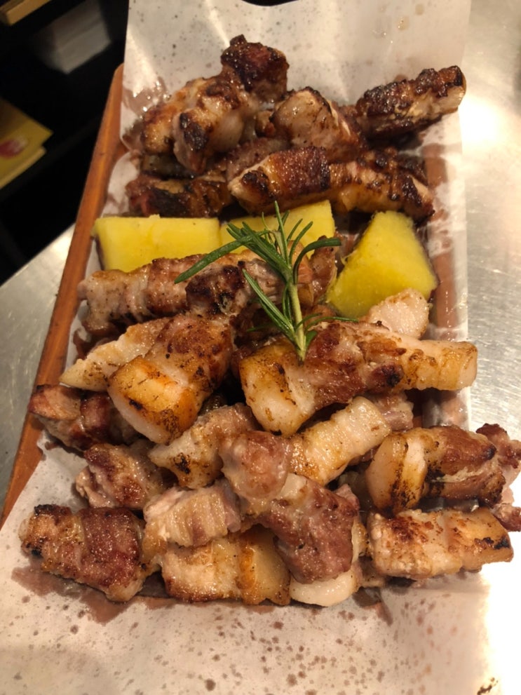  손꼽히는 송도 삼겹살 맛집 단지집