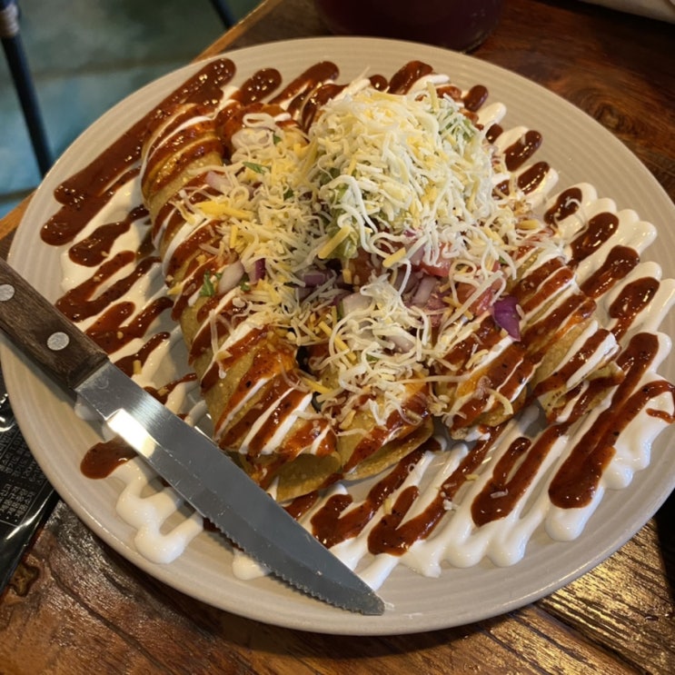  연남동 베르데 멕시코 타코 맛집과 랜디스도넛 메뉴 후기