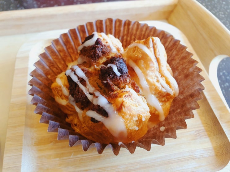  하동 카페 밤톨 bamtol - 밤파이가 맛있는 빵집