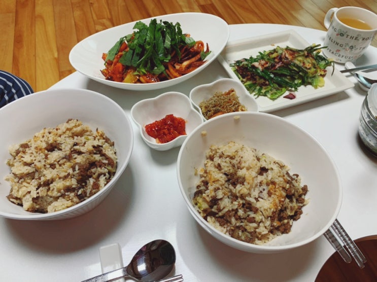 오늘의 저녁 메뉴는? 소고기 가지밥, 오징어 볶음, 오징어 부추 전 오늘의 저녁 메뉴는? 소고기 가지밥, 오징어 볶음, 오징어 부추 전