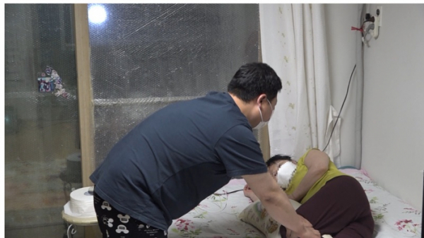 '뉴스토리' 사회적 도움 필요한 영 케어러(Young Carer) '뉴스토리' 사회적 도움 필요한 영 케어러(Young Carer)