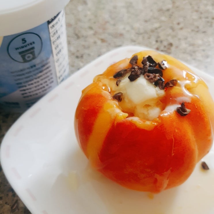  괴식인 듯 싶으나 맛있던 유행 레시피, 기범주 홍차 소주와 인싸디저트 청담동 그릭모모 만들기