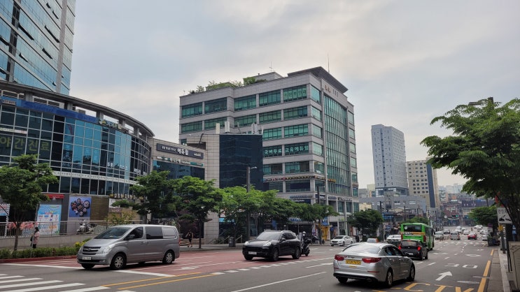  부동산 사무소 잔금 치르고 왔어요