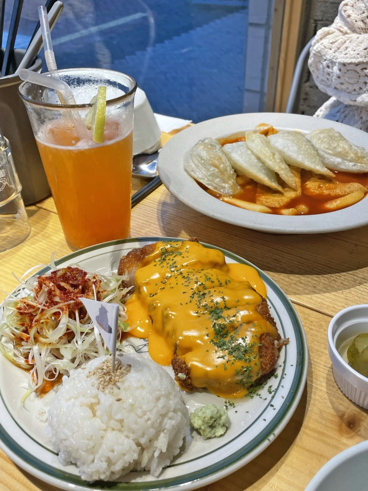  대구 봉산동 꿀맛 나는 납작만두 요리집+분식, 편밀밀(匾蜜蜜)
