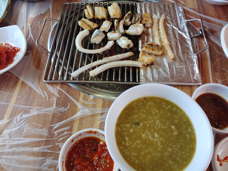  부모님과 데이트코스: 기장 장어구이 먹고, 죽성성당 구경까지~