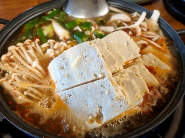 원주맛집 가평잣두부. 맛과 넉넉한 인심에 반한 한정식맛집 원주맛집 가평잣두부. 맛과 넉넉한 인심에 반한 한정식맛집
