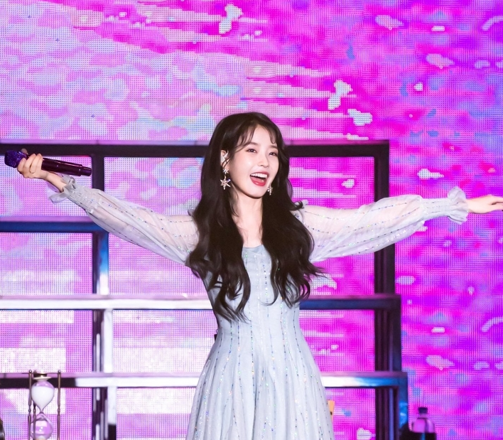  아이유 에테르노청담 130억 내부 구조 사진 건설사 초호화 빌라 라파엘모네오 대지면적 완공예정일 분양가