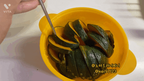  8/23 [173키큰여자다이어트] 전자레인지 이용한 단호박찜 10분완성/10kg 체중감량/복부감소/단기간 식단 관리/과식 후 붓기빼기