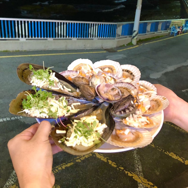 청사포 조개구이:: 도희네 조개구이에서 청사포 바다보면서 모둠 조개구이 먹고 왔어요