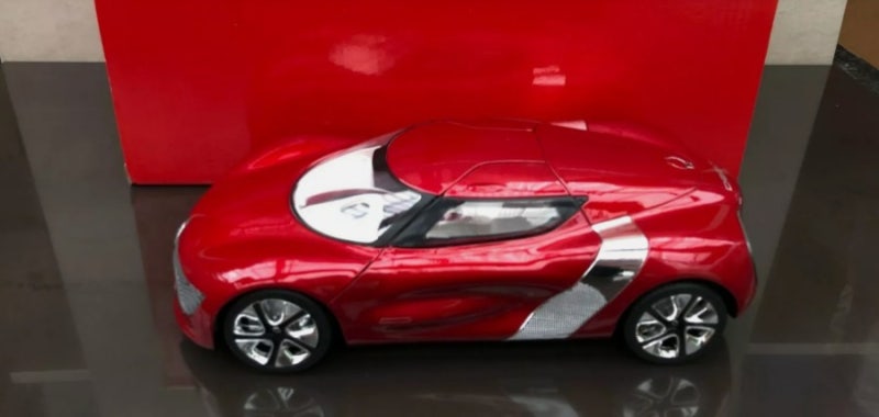 Renault DeZir – Miniature Keng Fai Toys 1/18, Paris Motorshow 2010, Neuve Sous Boîte