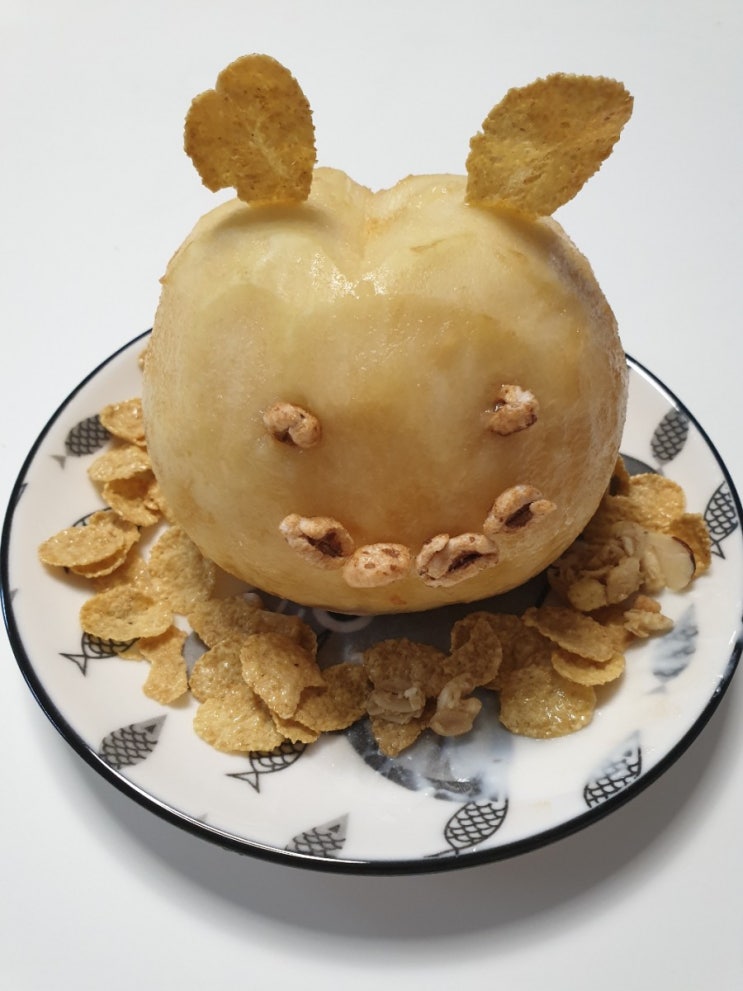  복숭아 그릭요거트