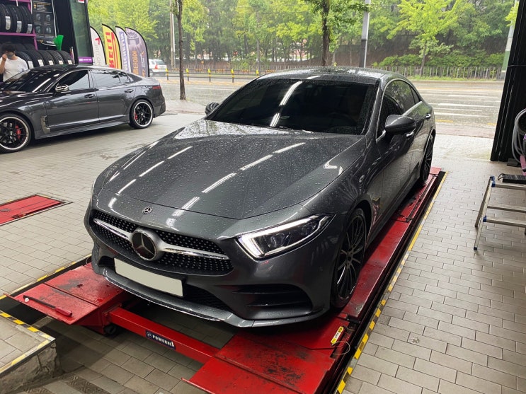  벤츠CLS400D 고성능 사계절 타이어 교체 245-35-20, 275-30-20 콘티넨탈 DWS06+