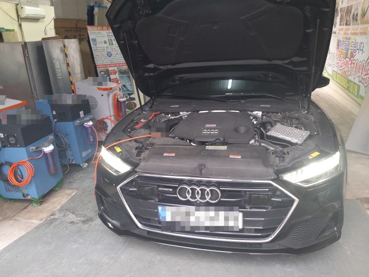  2021 아우디 A7/아우디 a7 5.0tdi/아우디 a7 55tfsi/아우디 a7 45tdi/아우디 a7가격/아우디 a7 중고/아우디 a7프로모션 - 연소실카본 제거